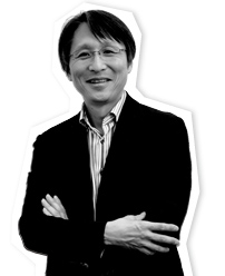 Senior Creative Offi cer, SEGA CORPORATION HIROSHI KATAOKA Representative work: Virtua Fighter series, etc.